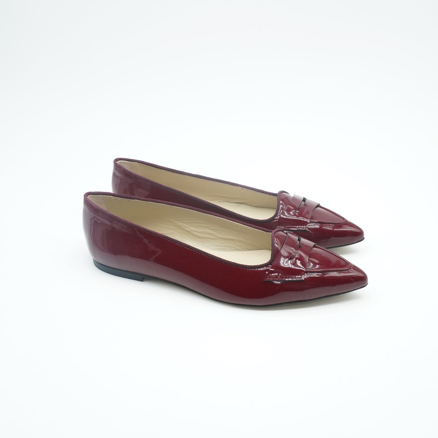 Pointy Penny Loafer Lackleder Bordeaux